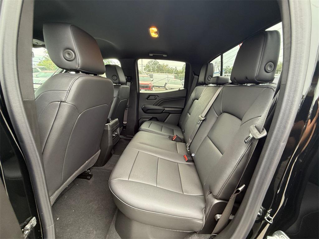 new 2026 Chevrolet Colorado car, priced at $33,965