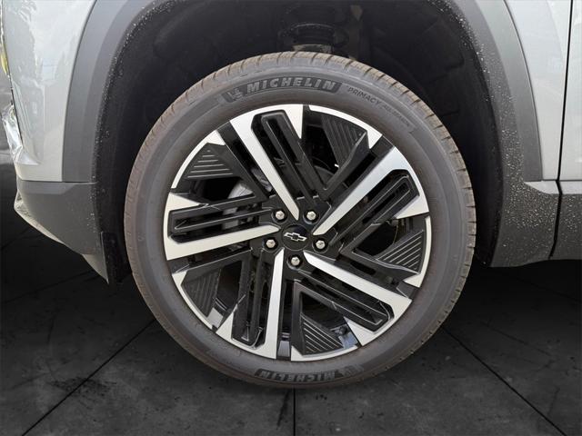 new 2026 Chevrolet Equinox car, priced at $31,895