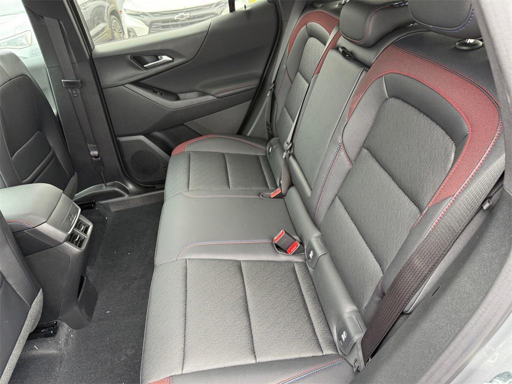 new 2026 Chevrolet Equinox car, priced at $28,145