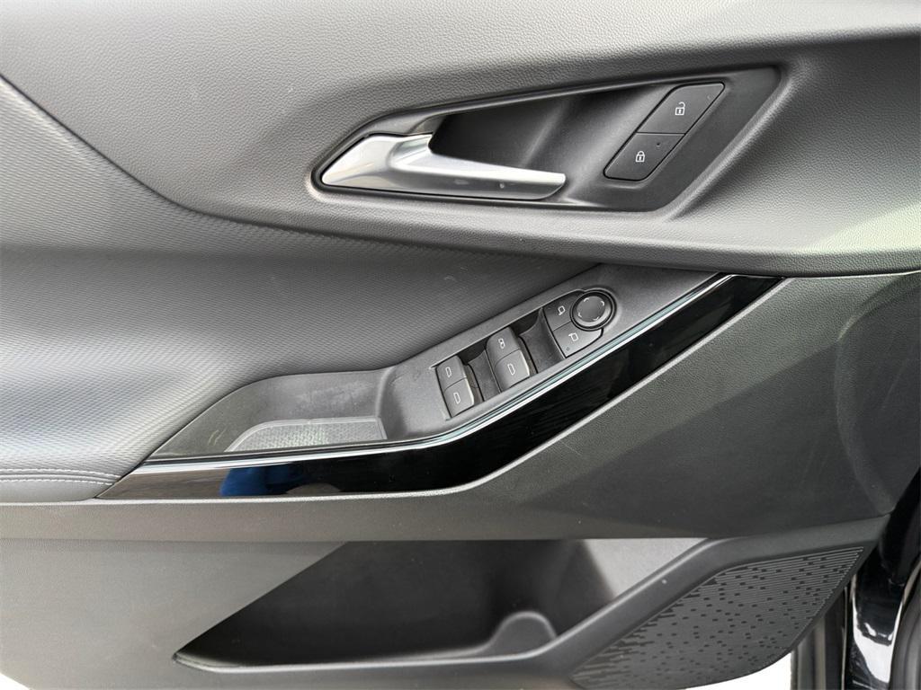 new 2025 Chevrolet Equinox car, priced at $23,620