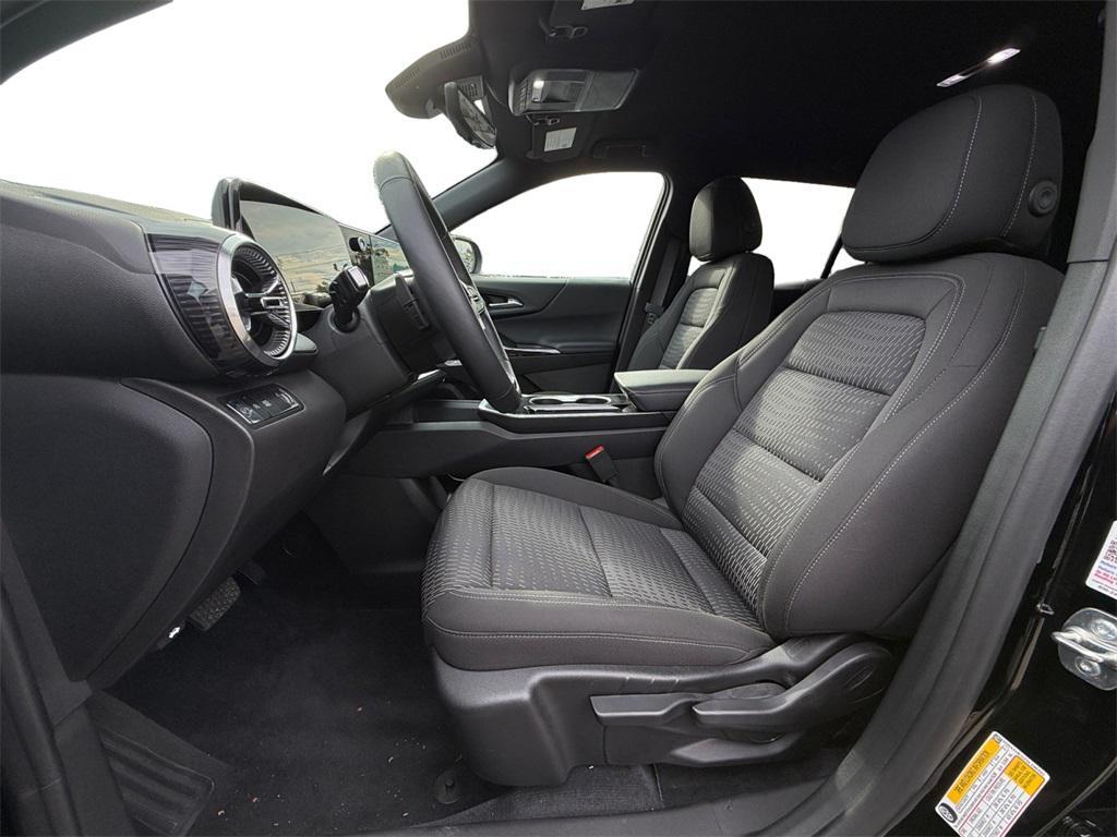 new 2025 Chevrolet Equinox car, priced at $23,620