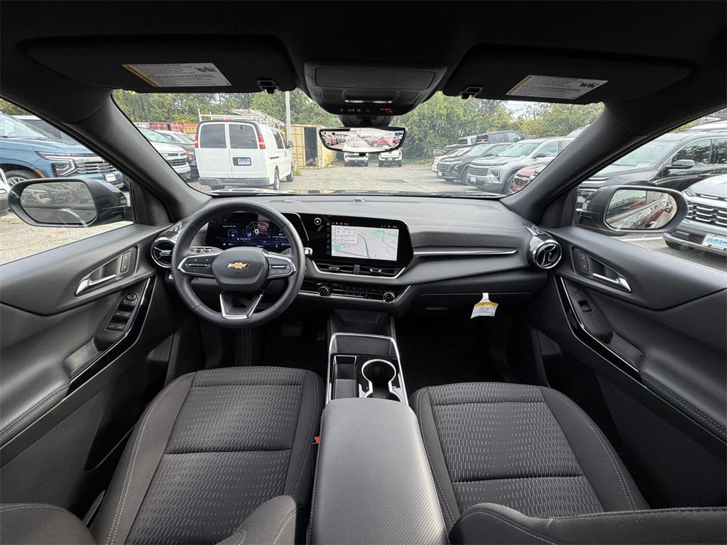 new 2025 Chevrolet Equinox car, priced at $23,620