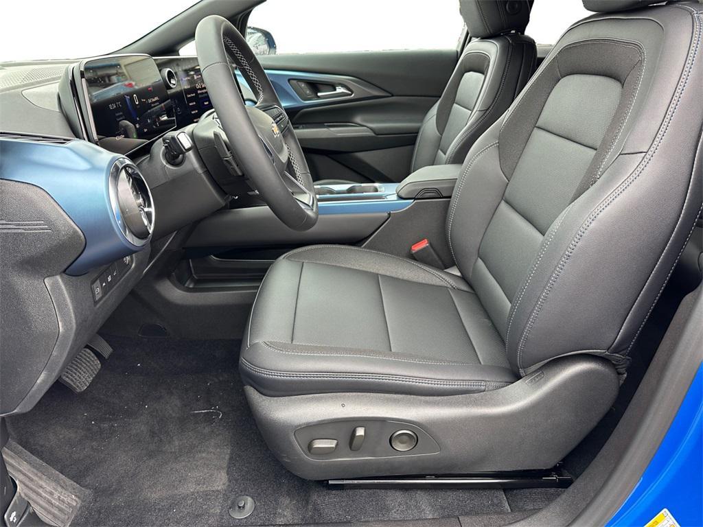 new 2026 Chevrolet Equinox EV car, priced at $35,795