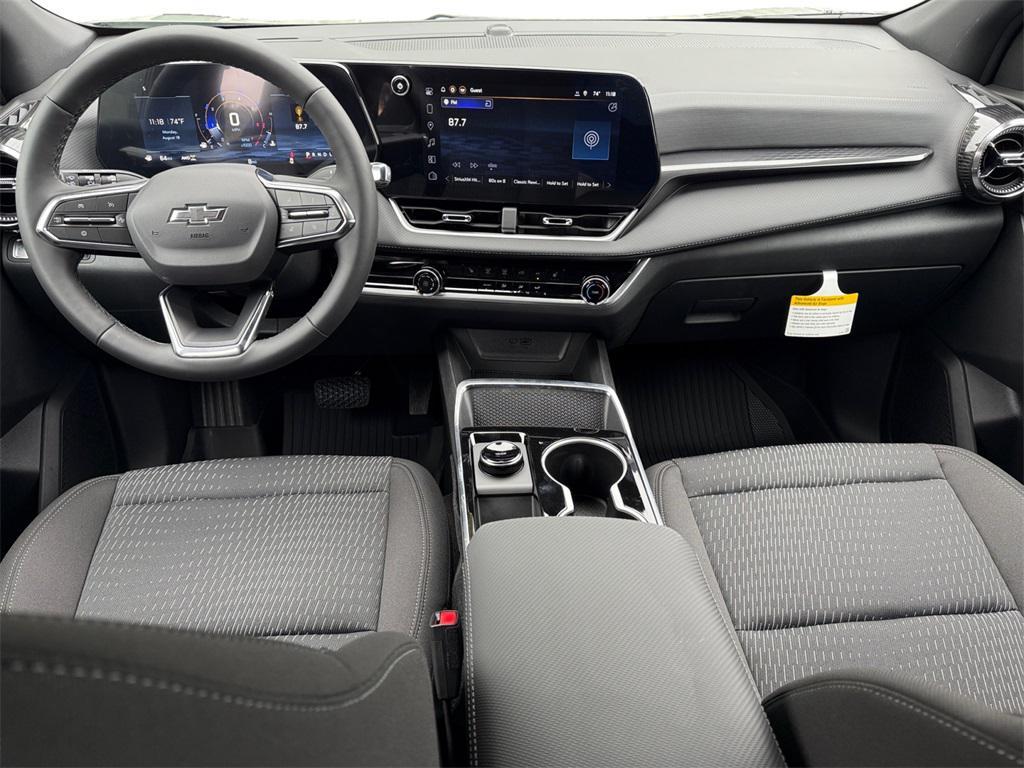 new 2026 Chevrolet Equinox car, priced at $31,050