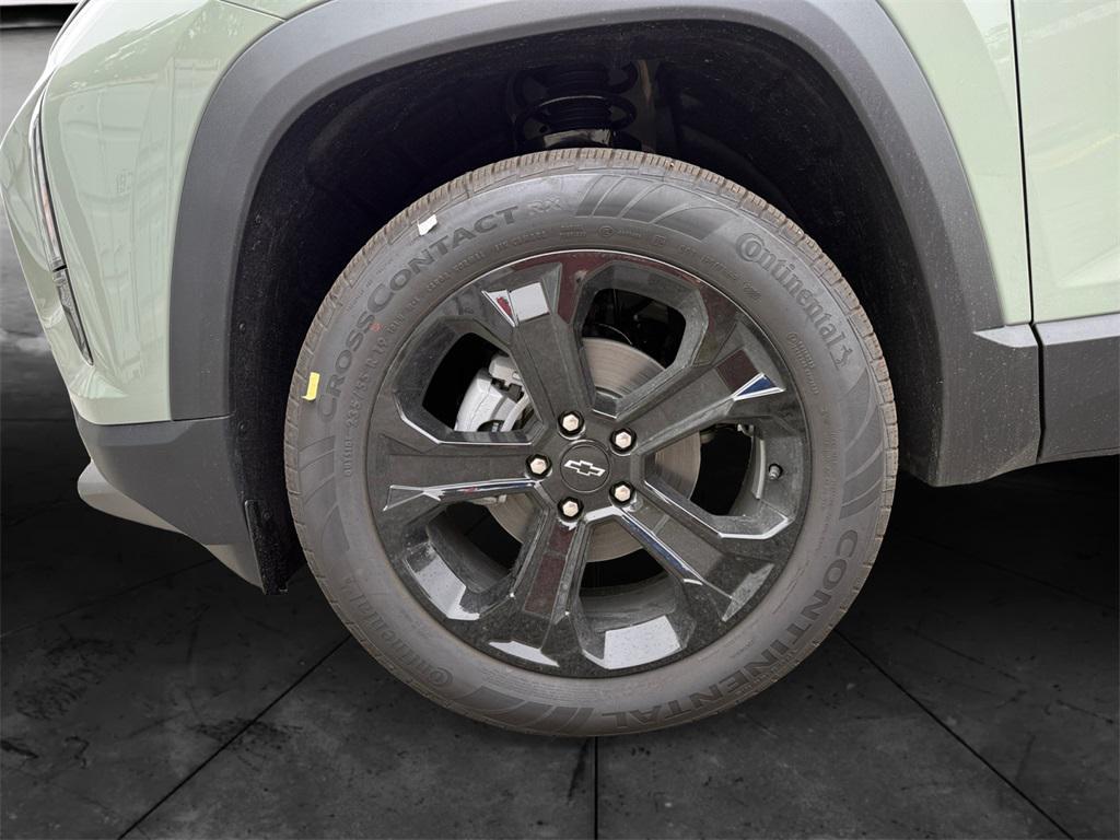 new 2026 Chevrolet Equinox car, priced at $31,050