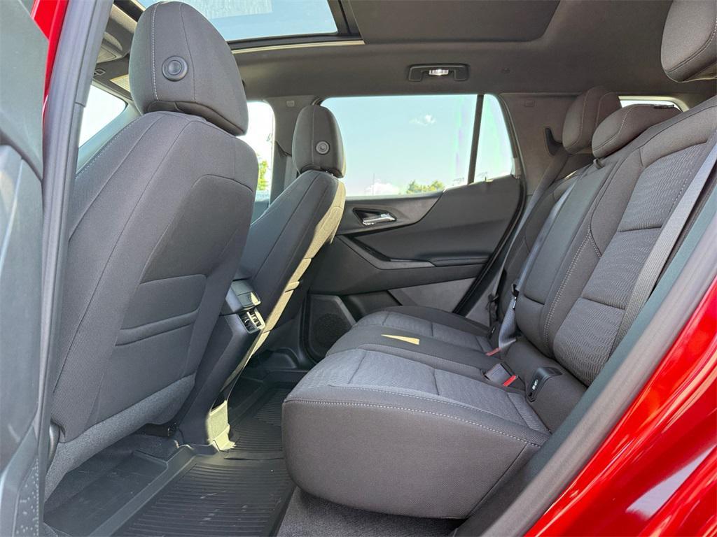 new 2026 Chevrolet Equinox car, priced at $29,295