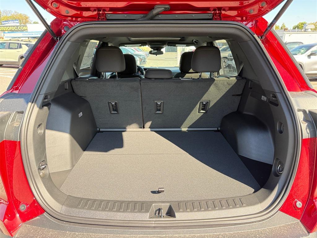 new 2026 Chevrolet Equinox car, priced at $29,295