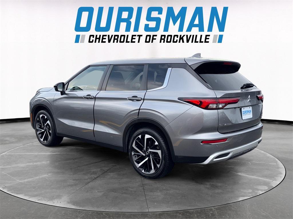 used 2022 Mitsubishi Outlander car, priced at $19,500
