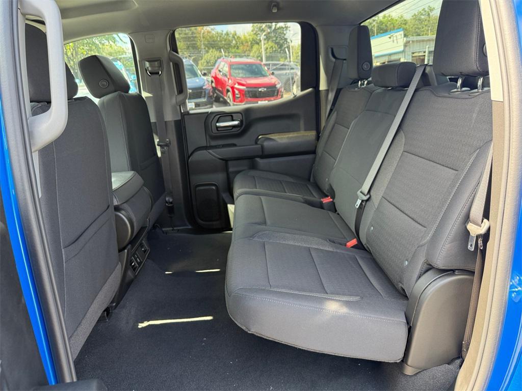 new 2025 Chevrolet Silverado 1500 car, priced at $39,365
