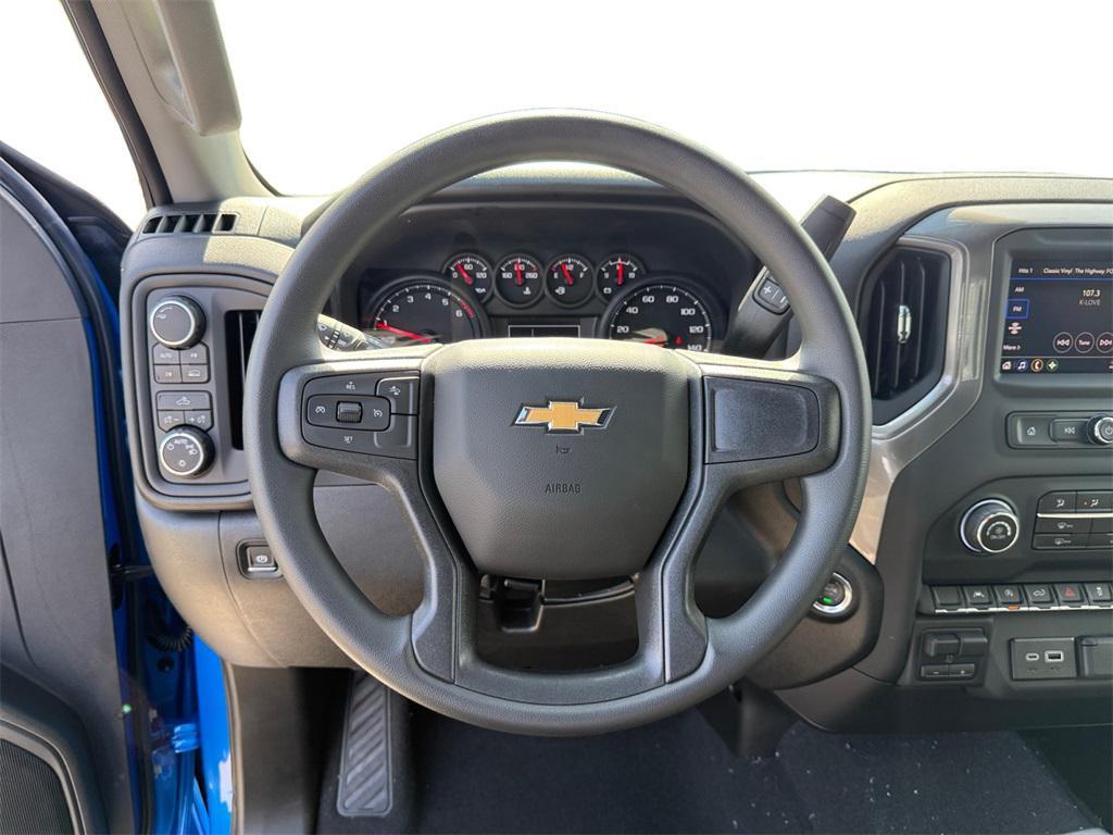 new 2025 Chevrolet Silverado 1500 car, priced at $39,365