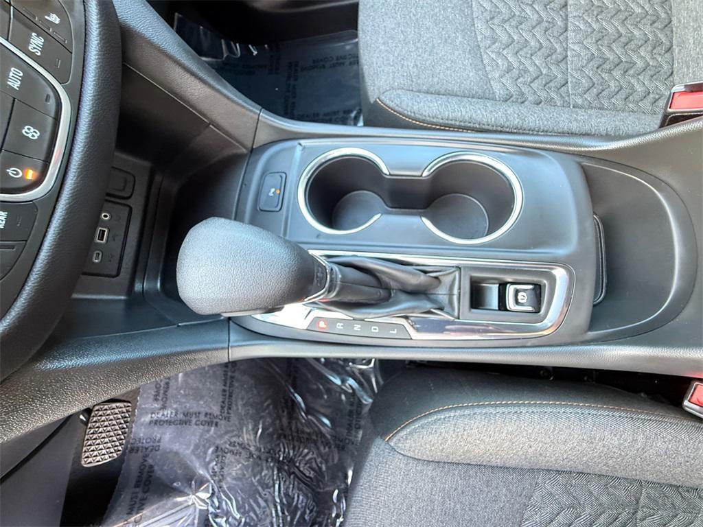 used 2023 Chevrolet Equinox car, priced at $21,000