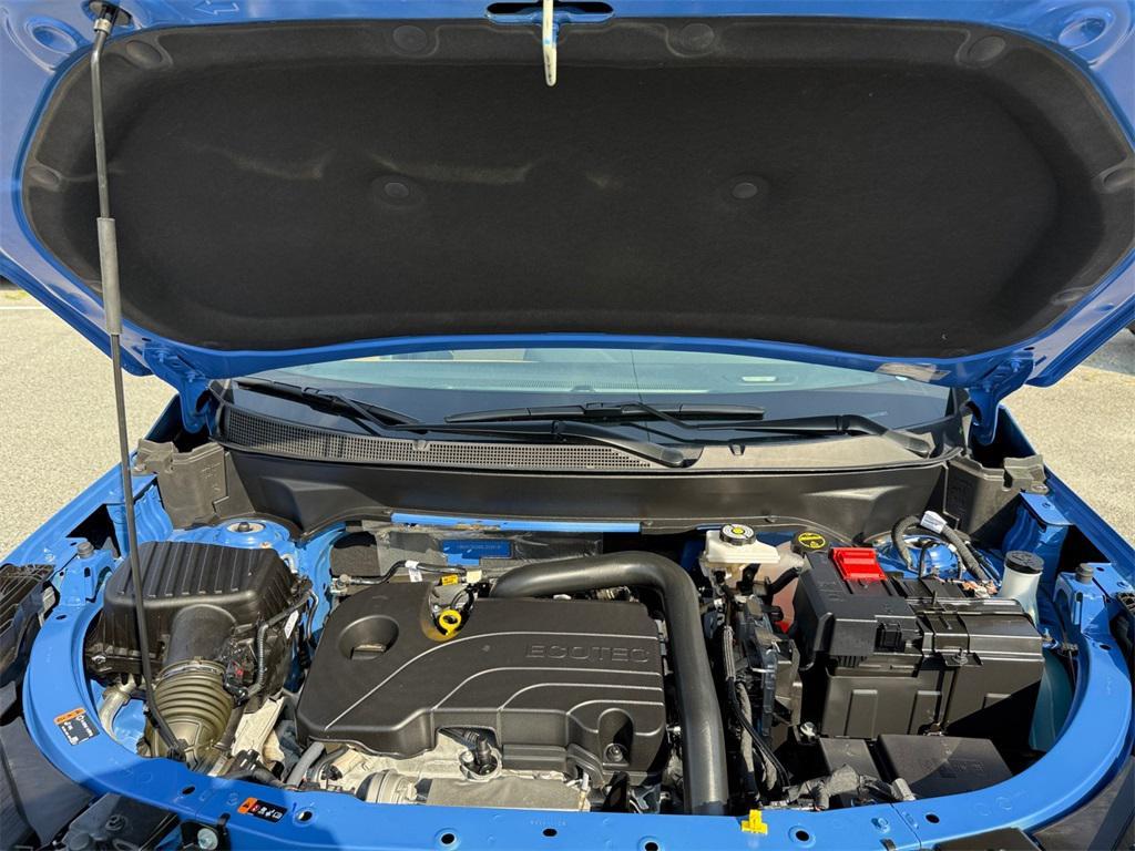 used 2025 Chevrolet Equinox car, priced at $28,500