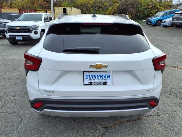 new 2025 Chevrolet Trax car, priced at $22,736