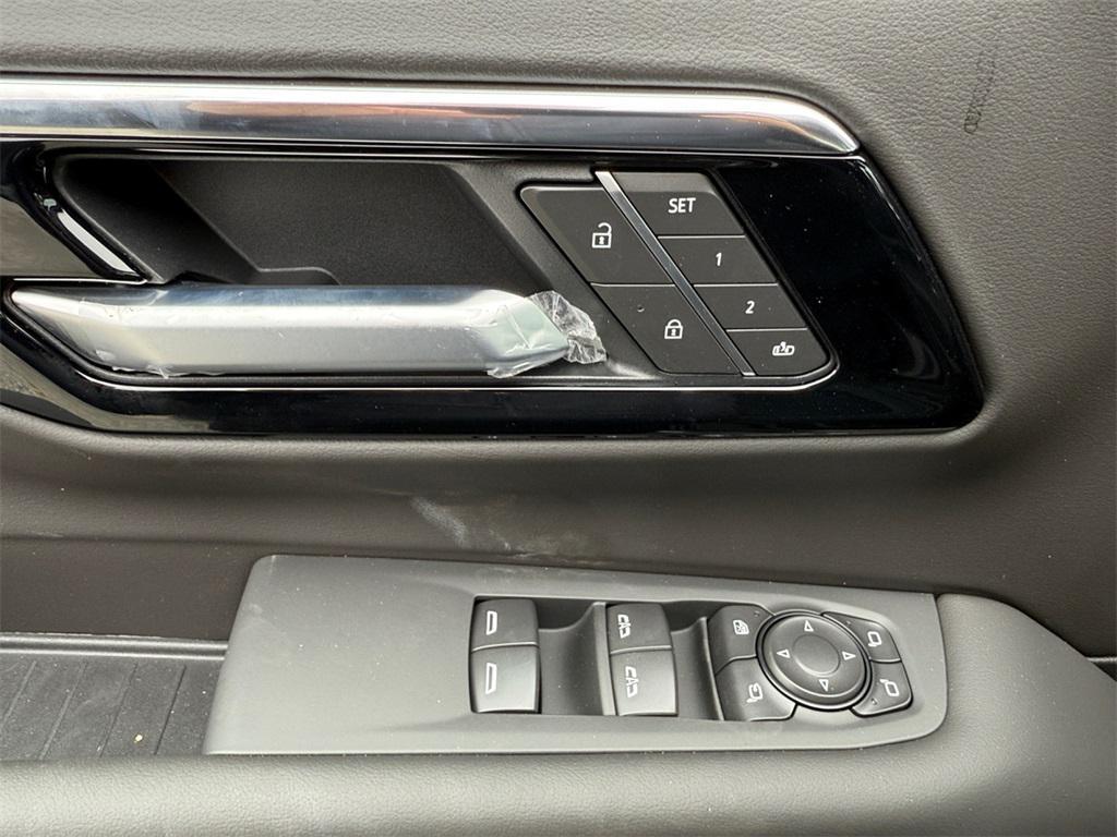 new 2026 Chevrolet Suburban car, priced at $71,863