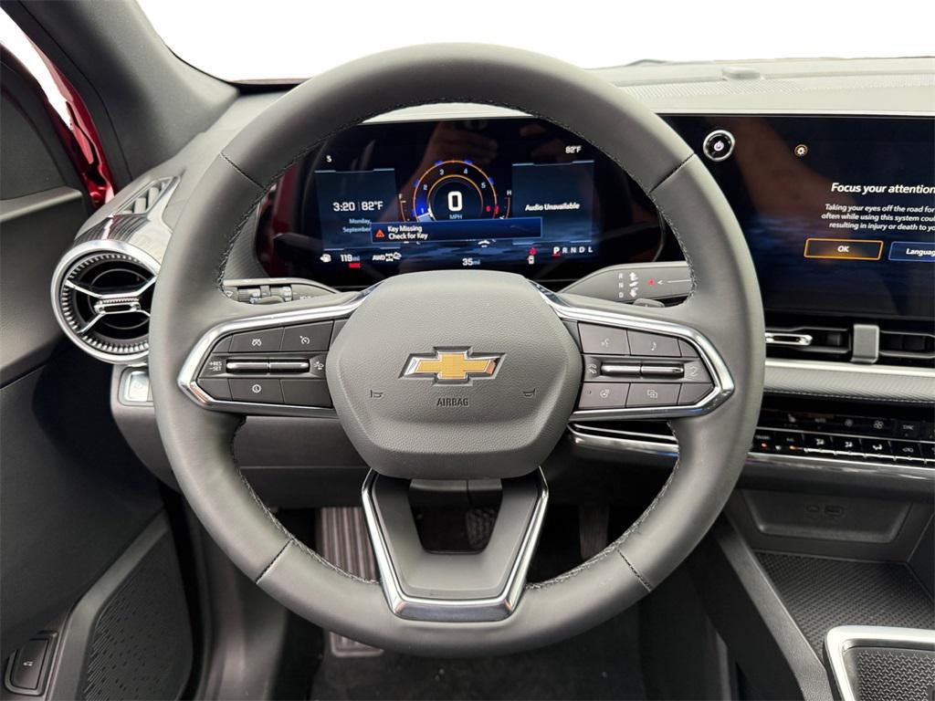 new 2026 Chevrolet Equinox car, priced at $28,035