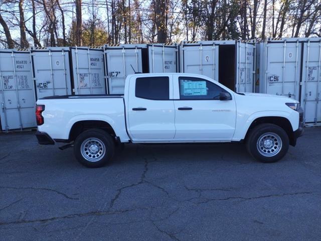 new 2024 Chevrolet Colorado car, priced at $29,014