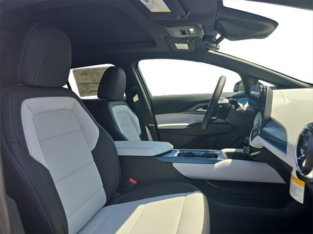 new 2025 Chevrolet Equinox EV car, priced at $37,585