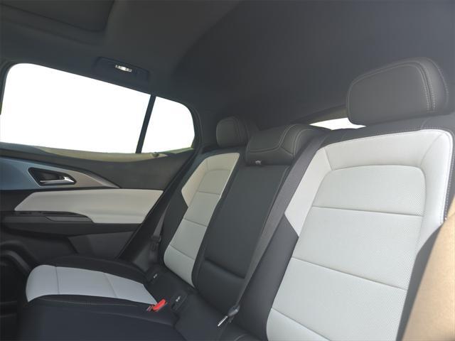 new 2025 Chevrolet Equinox EV car, priced at $37,585