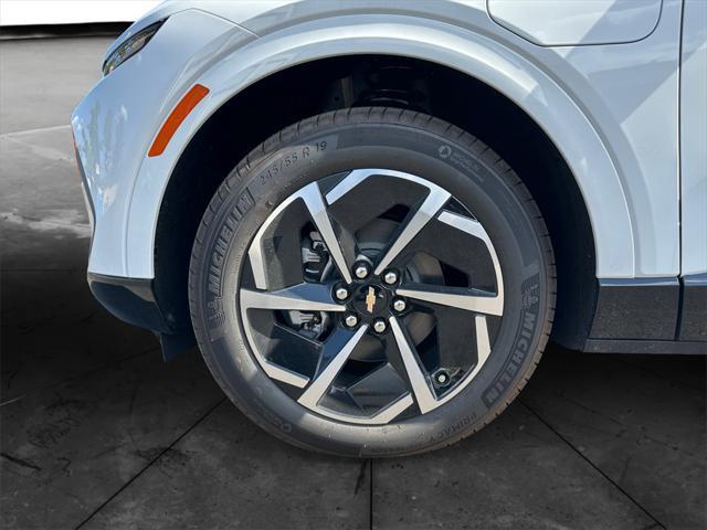new 2025 Chevrolet Equinox EV car, priced at $38,527