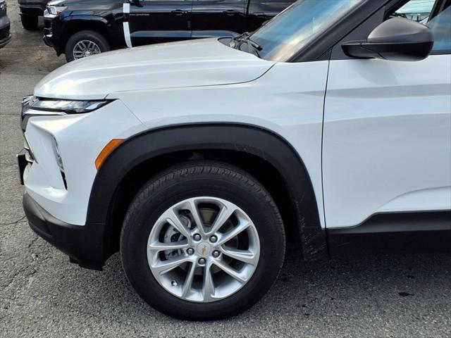 new 2025 Chevrolet TrailBlazer car, priced at $23,756