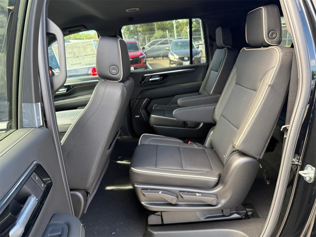 new 2025 Chevrolet Suburban car, priced at $72,380