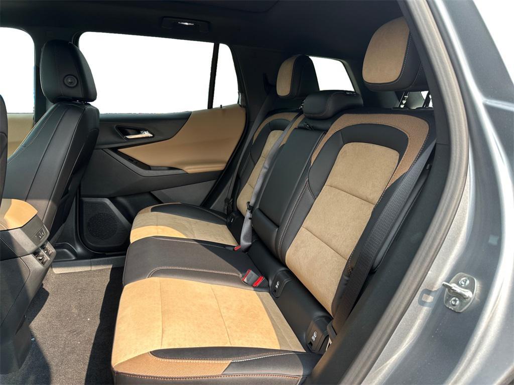 new 2026 Chevrolet Equinox car, priced at $35,285