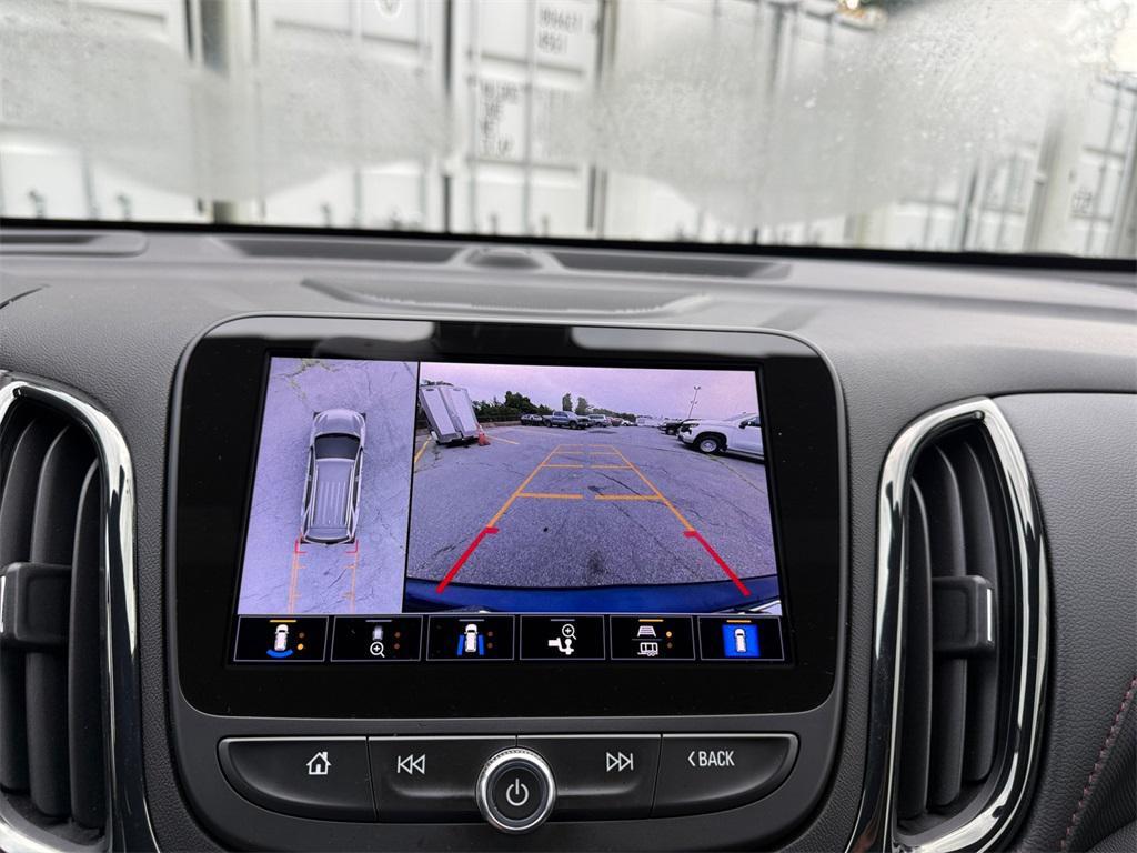 used 2022 Chevrolet Equinox car, priced at $22,000