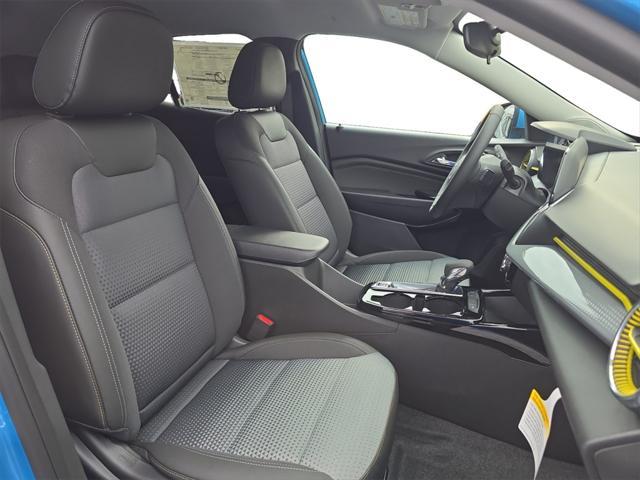 new 2025 Chevrolet Trax car, priced at $23,125