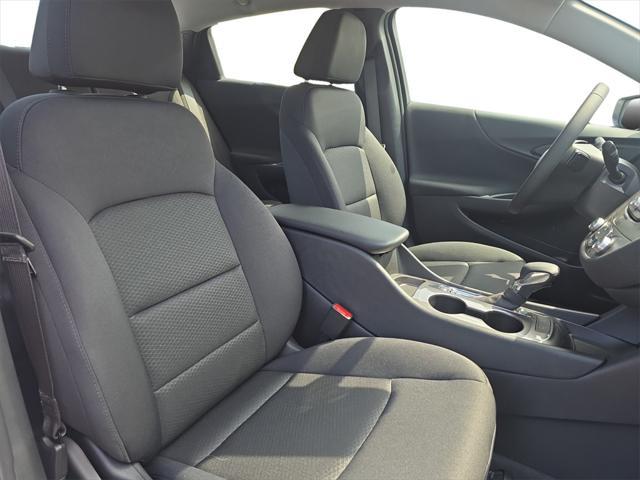 new 2025 Chevrolet Malibu car, priced at $28,420