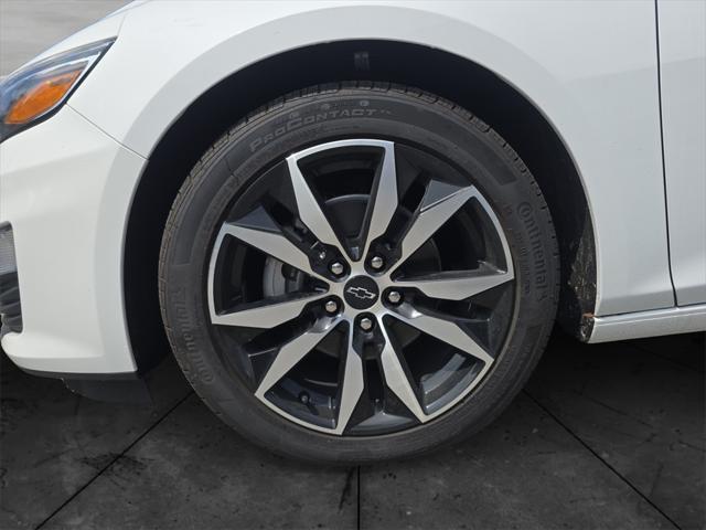 new 2025 Chevrolet Malibu car, priced at $28,420