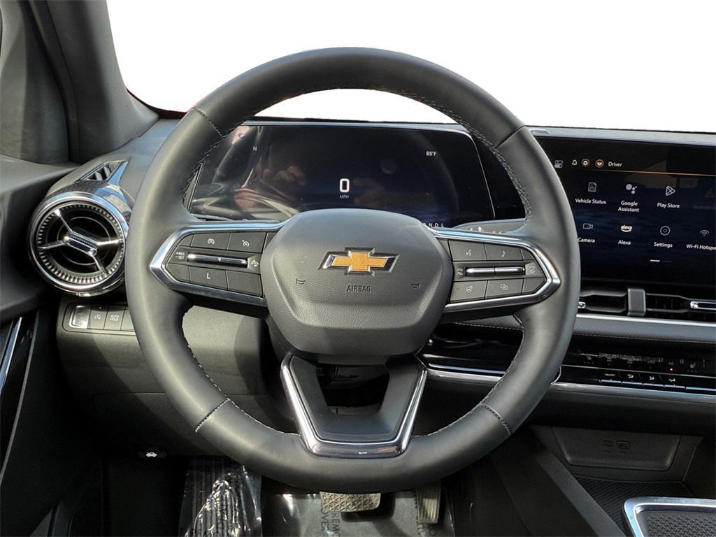 new 2025 Chevrolet Equinox car, priced at $23,580