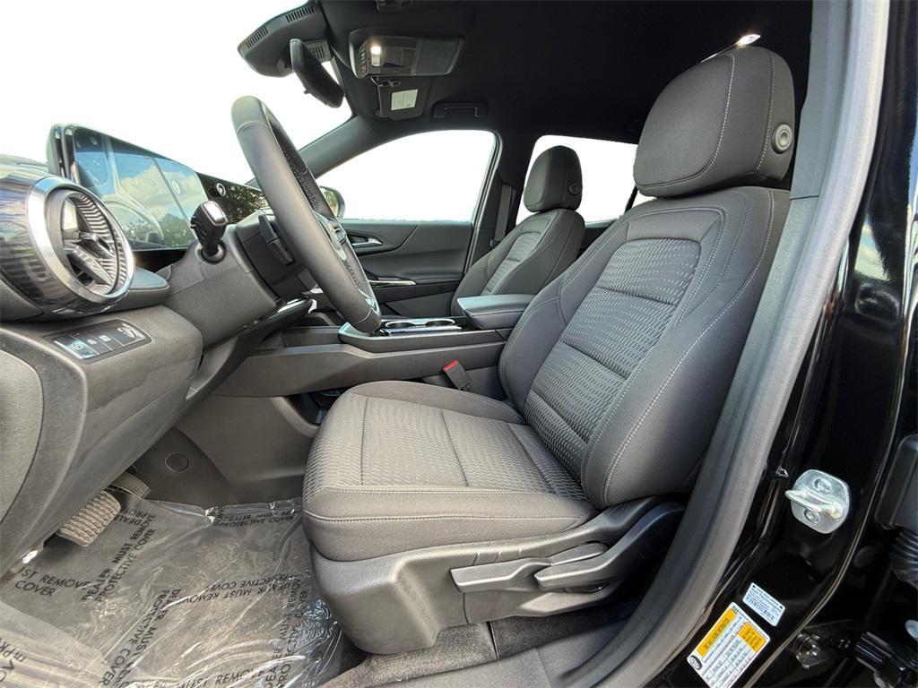 new 2025 Chevrolet Equinox car, priced at $23,580