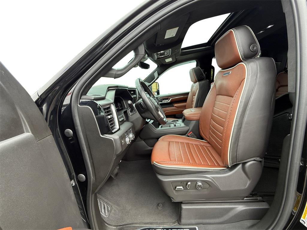 used 2024 GMC Sierra 2500 car, priced at $75,000