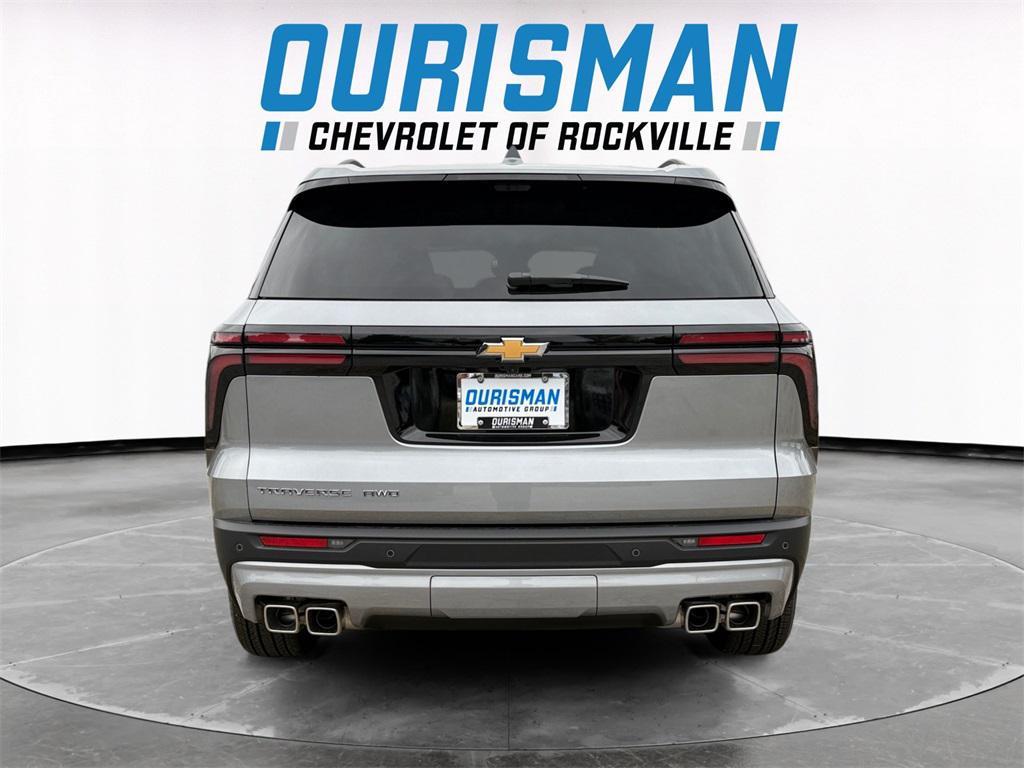 new 2026 Chevrolet Traverse car, priced at $42,355