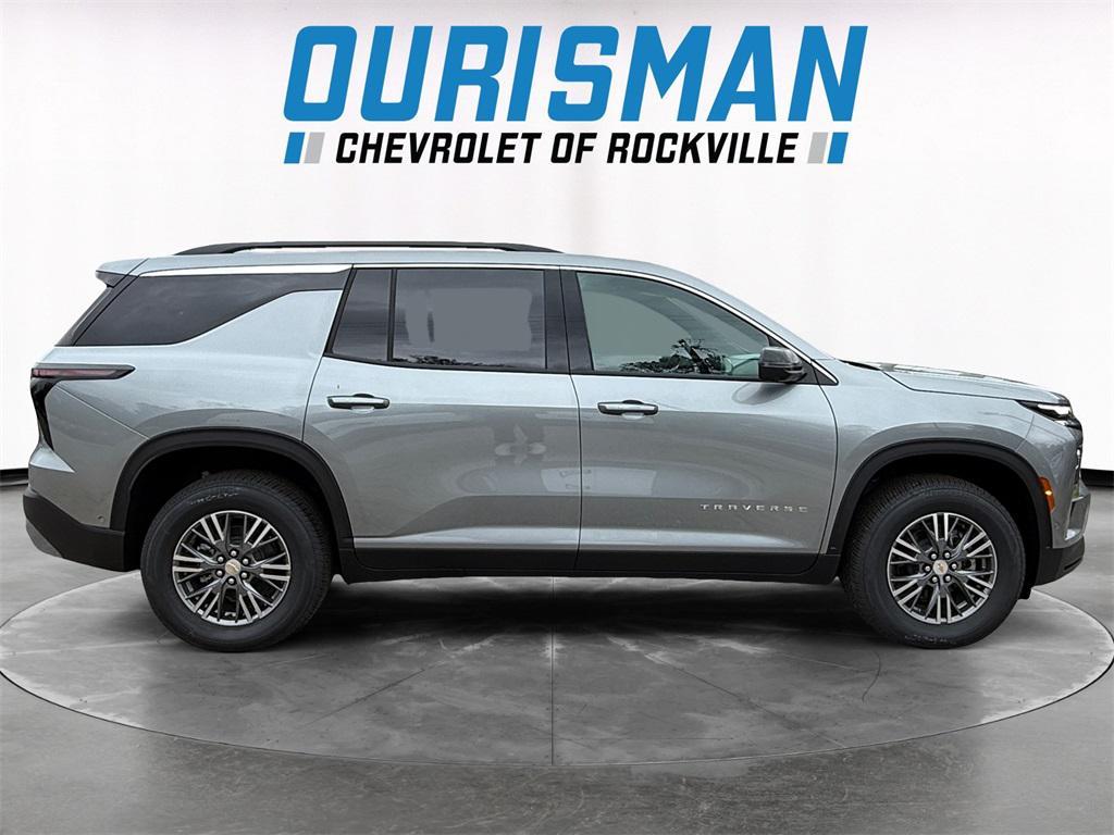 new 2026 Chevrolet Traverse car, priced at $42,355