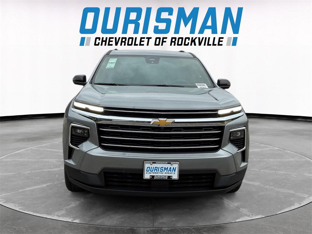 new 2026 Chevrolet Traverse car, priced at $42,355
