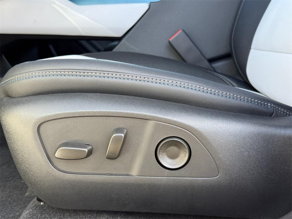 new 2026 Chevrolet Equinox EV car, priced at $38,220