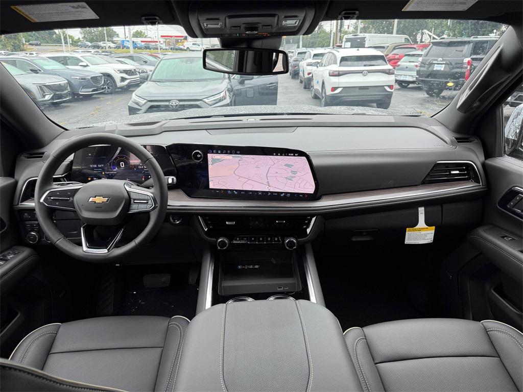 new 2025 Chevrolet Suburban car, priced at $72,380