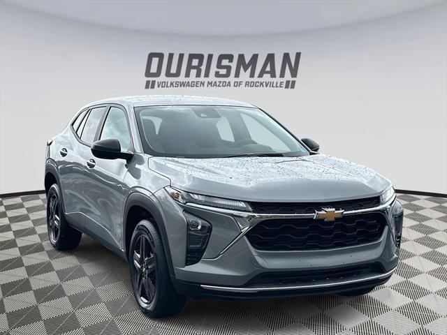 used 2024 Chevrolet Trax car, priced at $21,200
