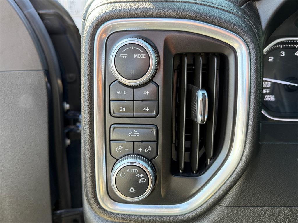 used 2021 GMC Sierra 1500 car, priced at $32,500
