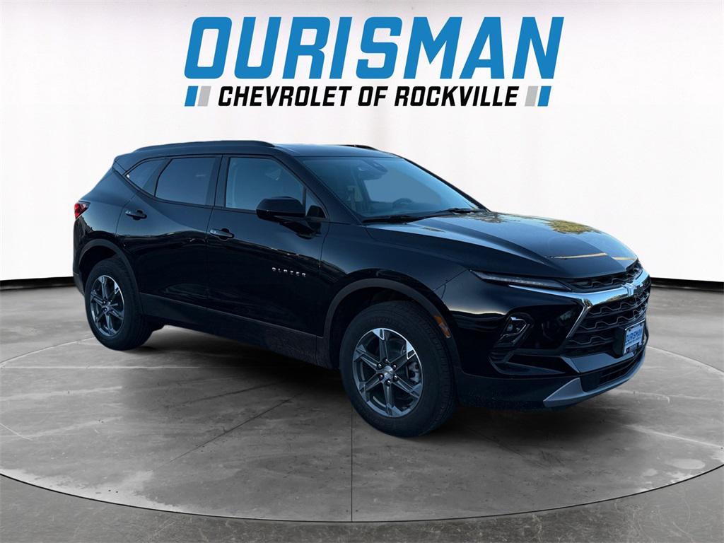 new 2025 Chevrolet Blazer car, priced at $33,439
