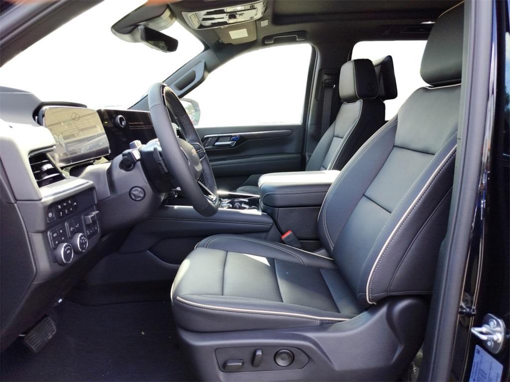 new 2025 Chevrolet Suburban car, priced at $83,899