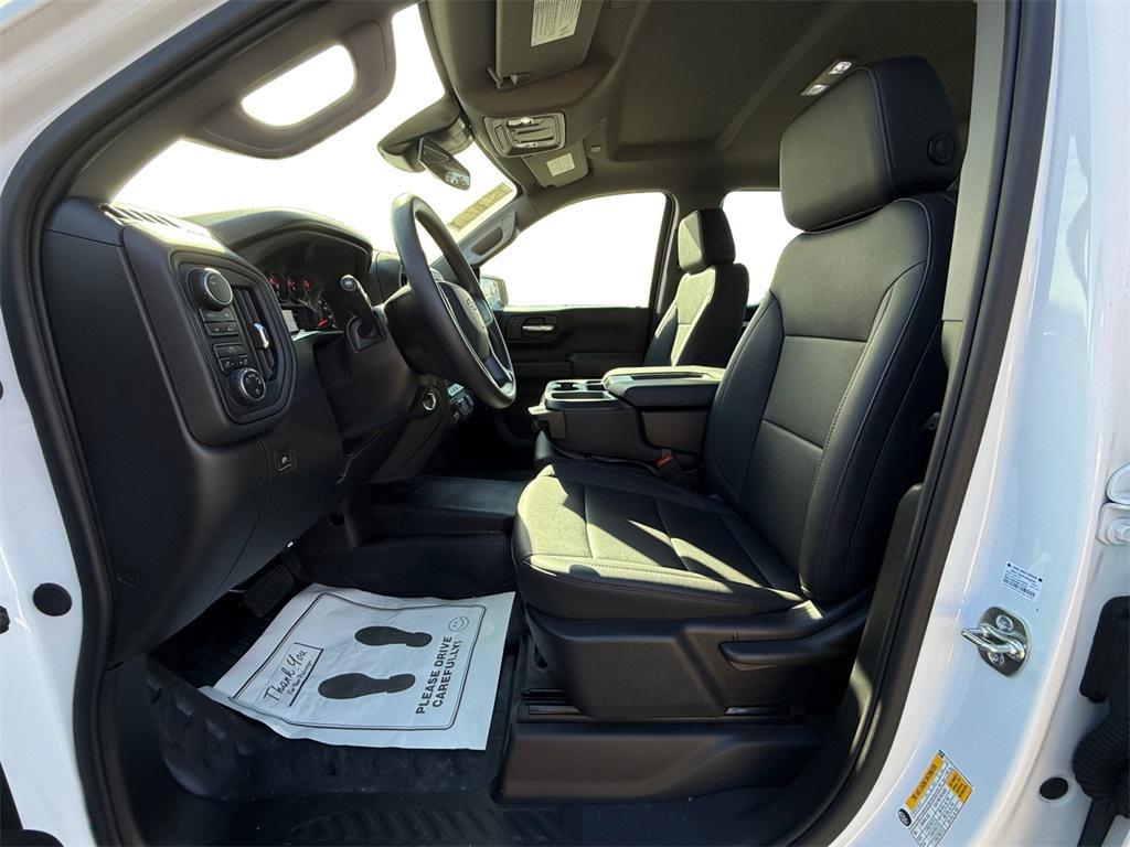 new 2025 Chevrolet Silverado 1500 car, priced at $35,725