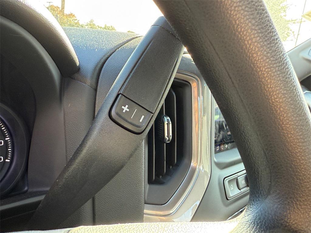 new 2025 Chevrolet Silverado 1500 car, priced at $35,725