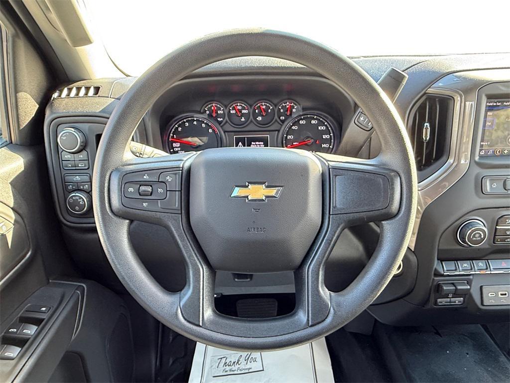 new 2025 Chevrolet Silverado 1500 car, priced at $35,725
