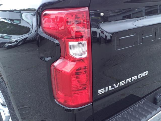 new 2025 Chevrolet Silverado 1500 car, priced at $52,143