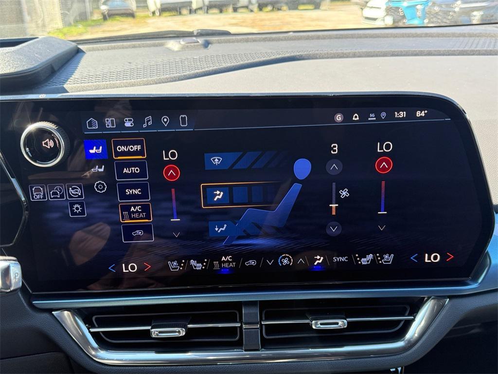 new 2026 Chevrolet Equinox EV car, priced at $40,895
