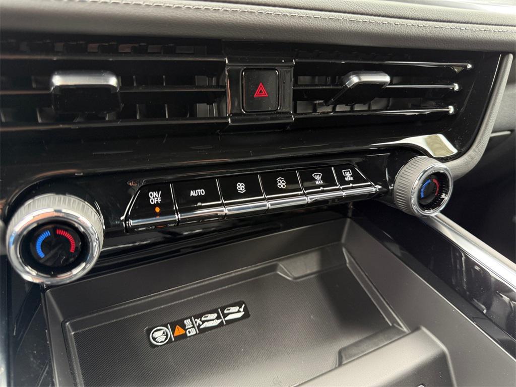 new 2026 Chevrolet Suburban car, priced at $70,851