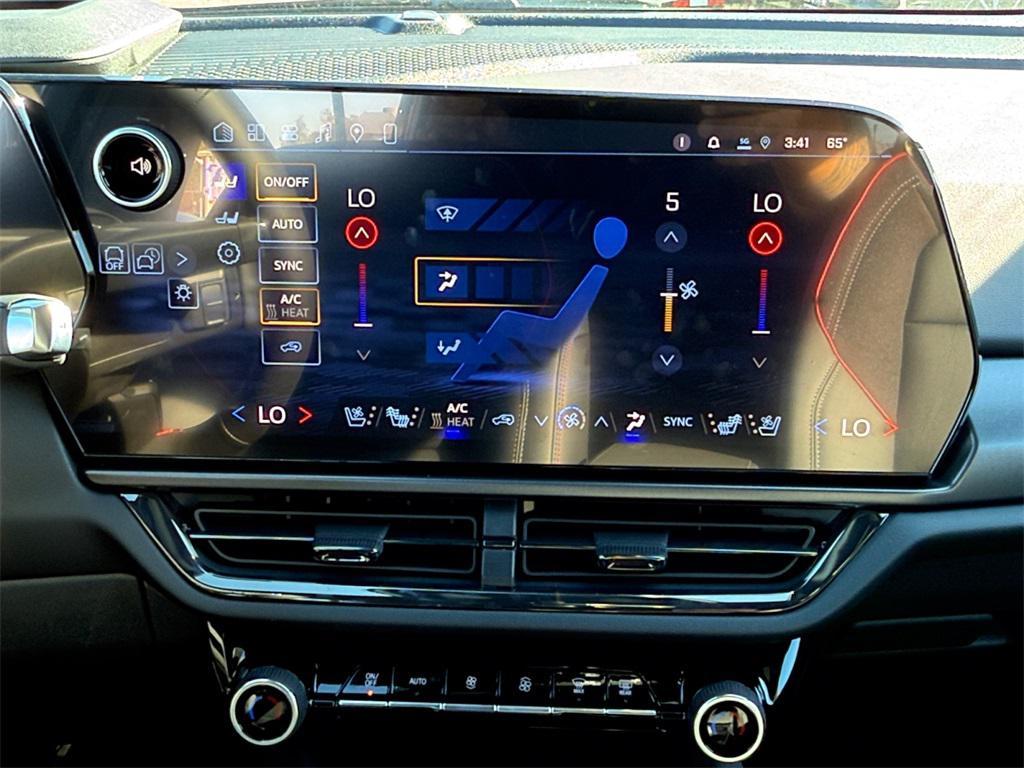 new 2026 Chevrolet Equinox EV car, priced at $40,590