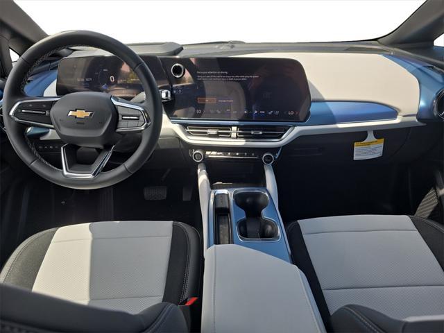 new 2025 Chevrolet Equinox EV car, priced at $40,039